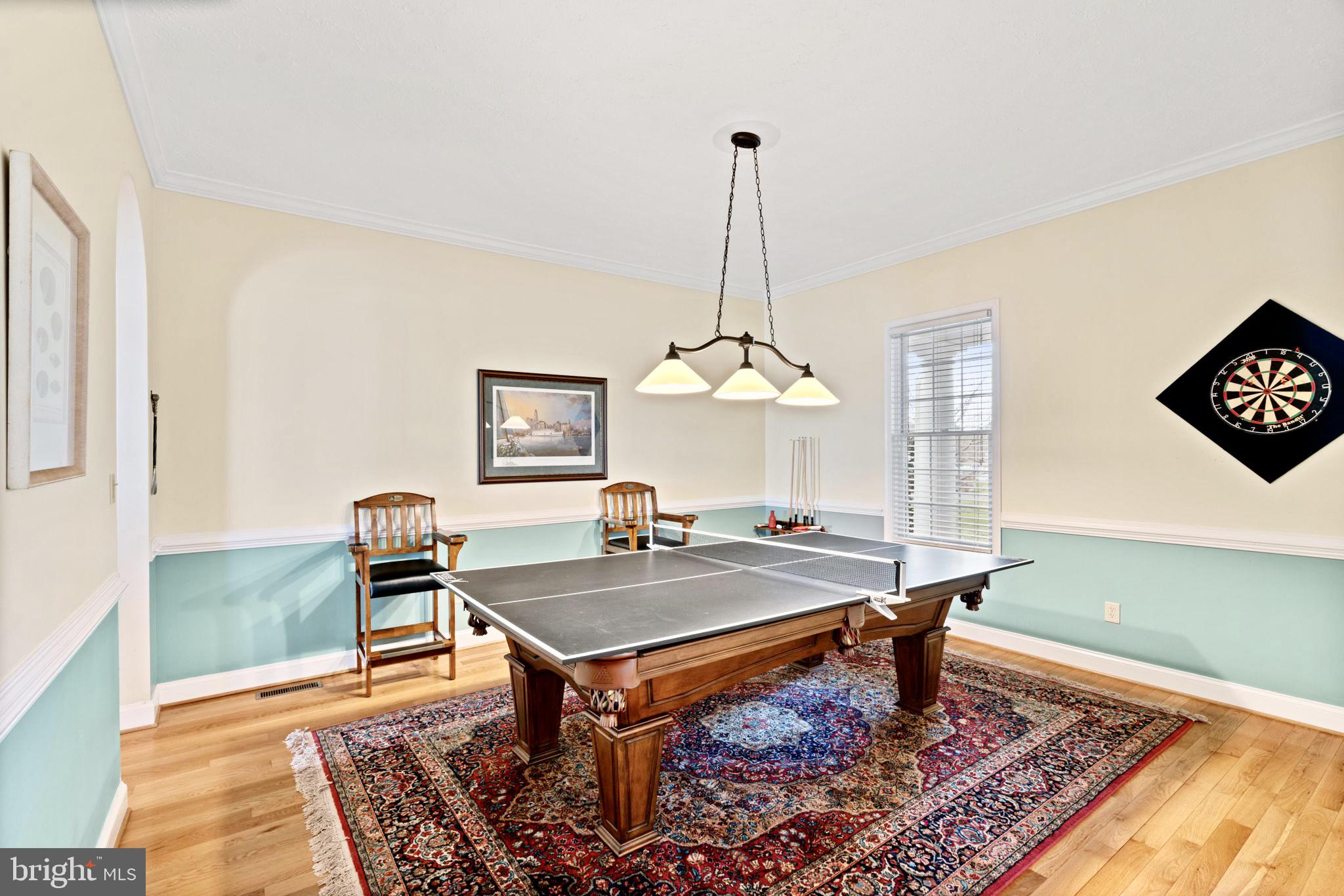 12295 Potomac View Road Newburg, MD 20664 - Photo 24 of 70 Main Level game/dining area