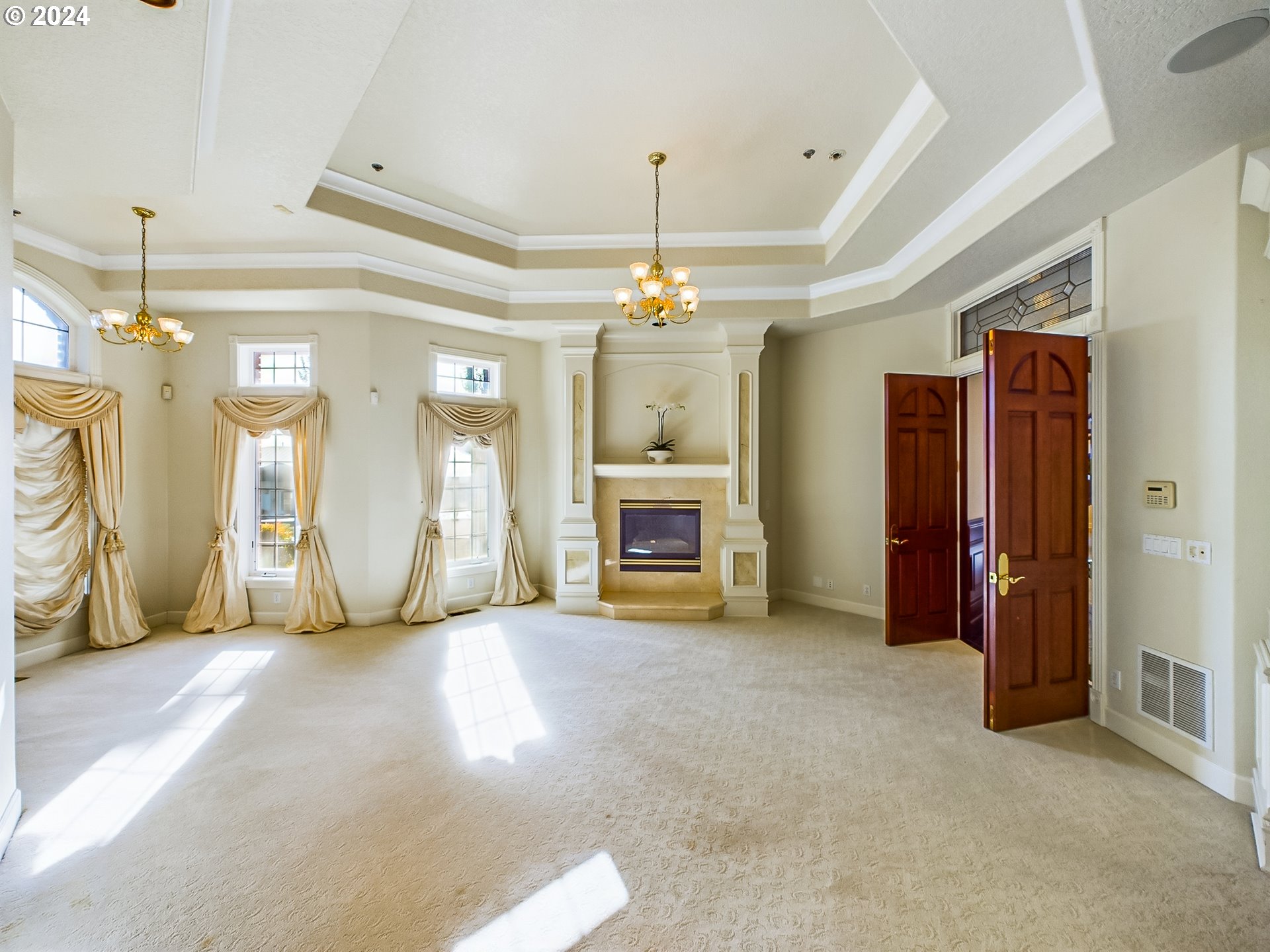 20417 Southwest Inglis Drive Beaverton, OR 97007 - Photo 15 of 45