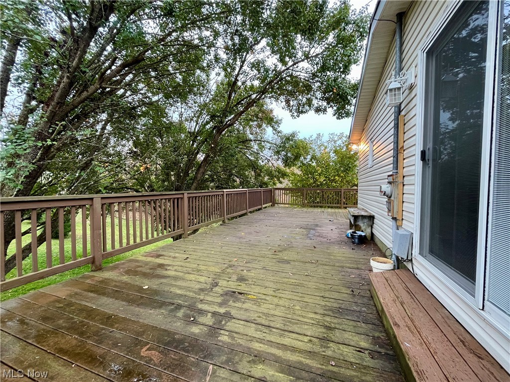 4214 School House Road Little Hocking, OH 45742 - Photo 22 of 29 View of deck