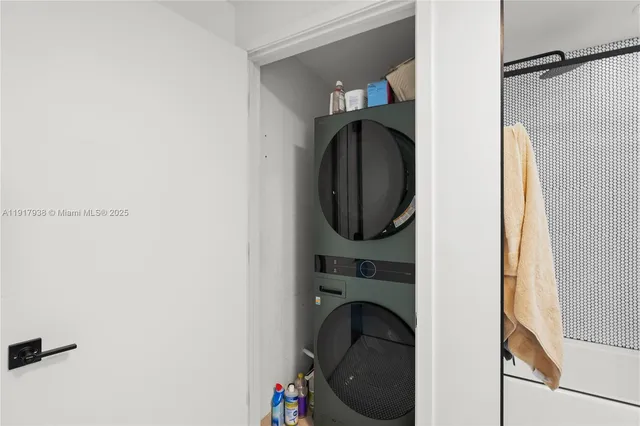 a close view of utility and utility room