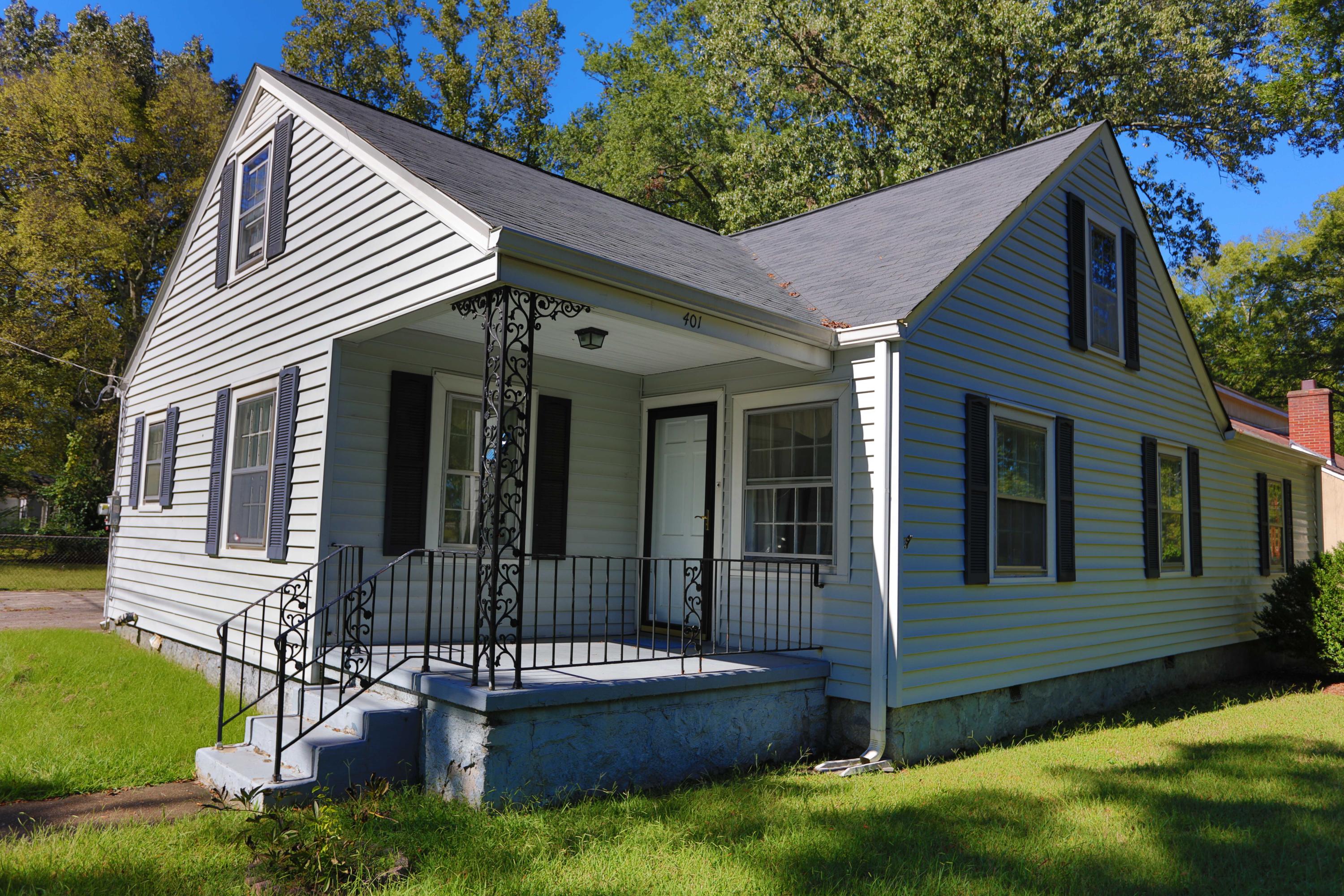 401 North Moore Road Chattanooga, TN 37411 - Photo 1 of 24 401 N Moore!
