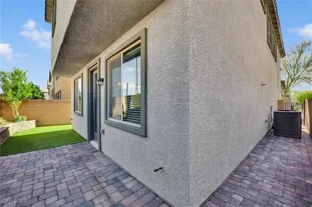 $2,499 | 8982 Bucco Reef Avenue, Las Vegas, NV 89149