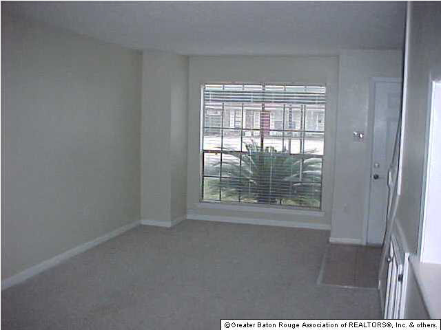 558 South Flannery Road, Unit A Baton Rouge, LA 70815 - Photo 3 of 26 Gallery Image 3