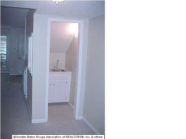 558 South Flannery Road, Unit A Baton Rouge, LA 70815 - Photo 5 of 26 Gallery Image 5