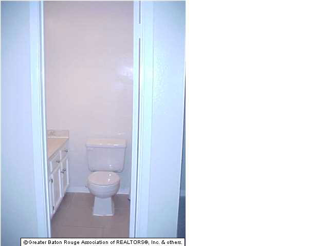 558 South Flannery Road, Unit A Baton Rouge, LA 70815 - Photo 6 of 26 Gallery Image 6
