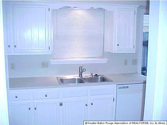558 South Flannery Road, Unit A Baton Rouge, LA 70815 - Photo 9 of 26 Gallery Image 9