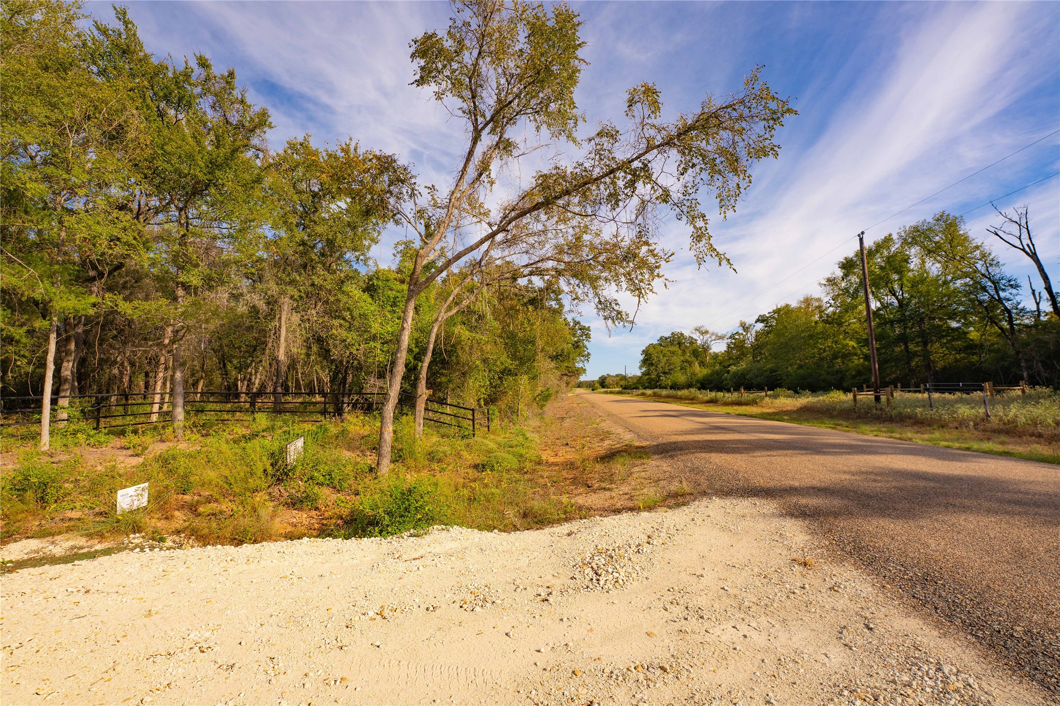 12424 Red Hill Road Hearne, TX 77859 - Photo 16 of 18 Gallery Image 16