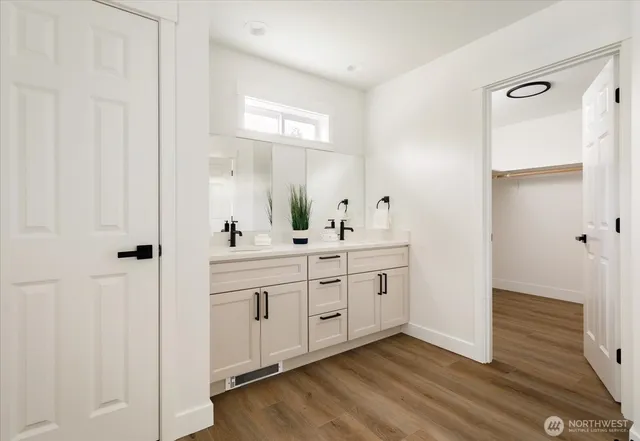 $699,500 | 4817 Lawrence Lane, Freeland, WA 98249