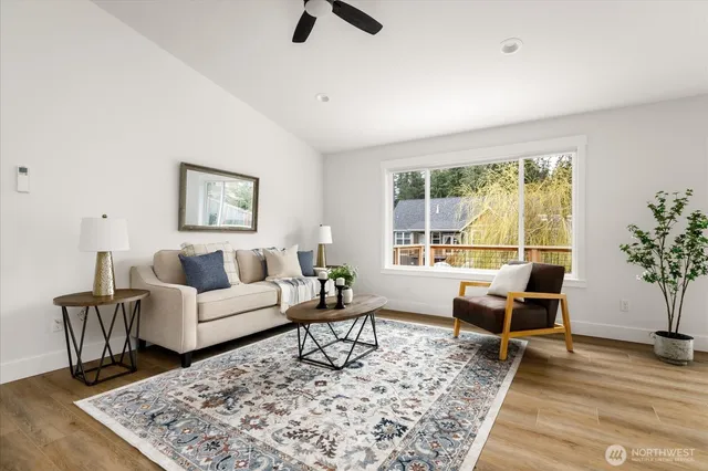 $699,500 | 4817 Lawrence Lane, Freeland, WA 98249