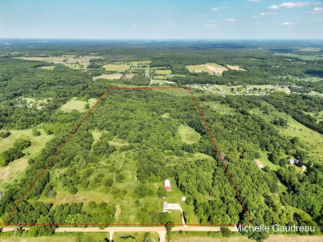 $1,100,000 | 4756 Robertson Road, Middleville, MI 49333