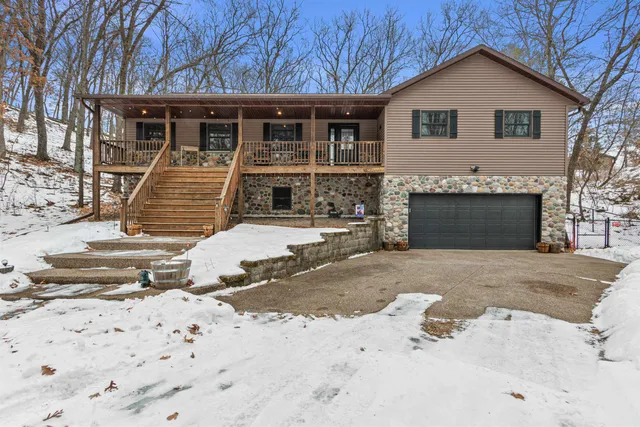 $399,900 | 1132 Apache Avenue, Nekoosa, WI 54457