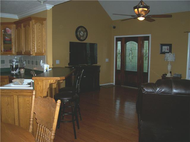 2335 West Mt Vernon Road Bethpage, TN 37022 - Photo 2 of 14 Gallery Image 2
