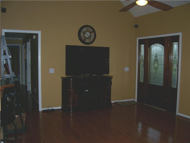 2335 West Mt Vernon Road Bethpage, TN 37022 - Photo 4 of 14 Gallery Image 4