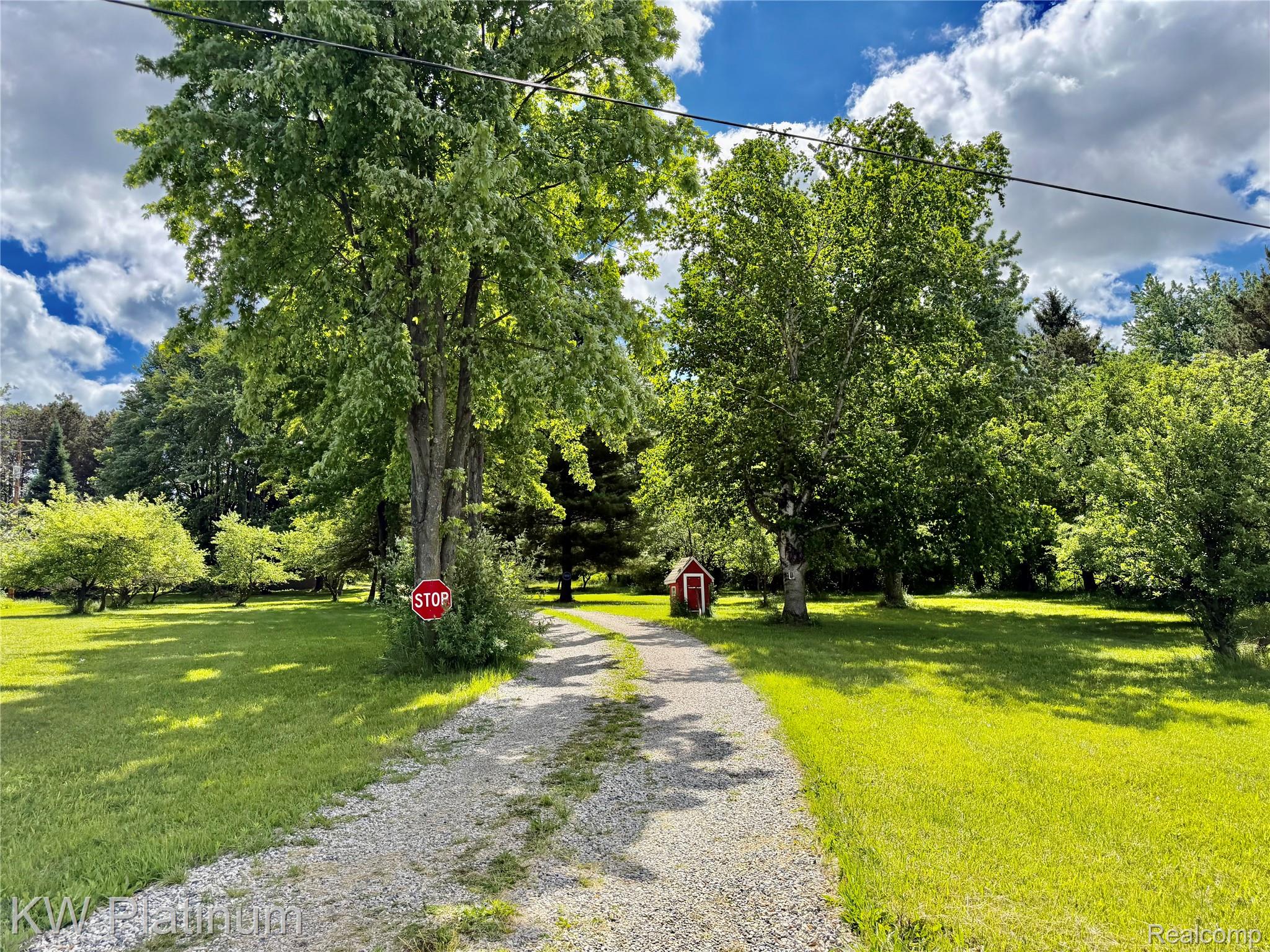 7815 Vincent Road Croswell, MI 48422 - Photo 18 of 20 IMG_6849.jpeg
