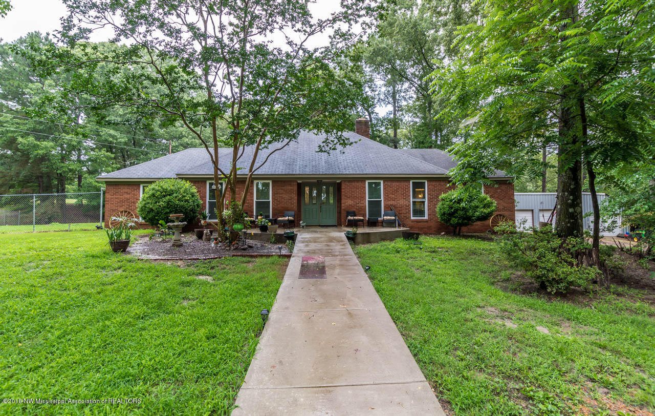 130 St Paul Road Byhalia, MS 38611 - Photo 1 of 25 6-0038