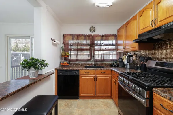 $469,900 | 2204 Hill Avenue, Wall, NJ 07719