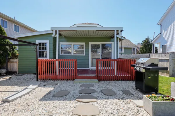 $469,900 | 2204 Hill Avenue, Wall, NJ 07719
