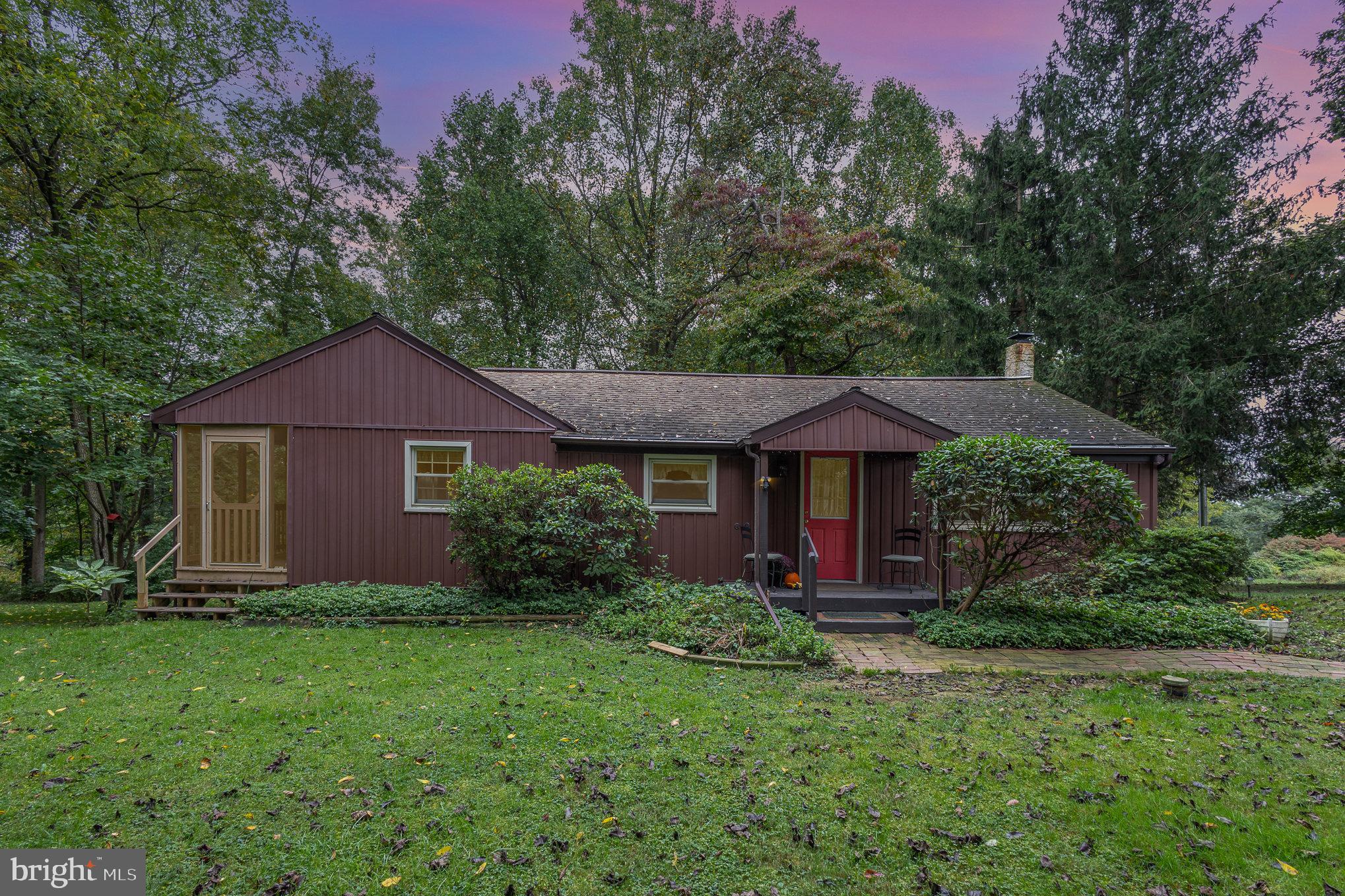 317 West Brubaker Valley Road Lititz, PA 17543 - Photo 1 of 40 Front