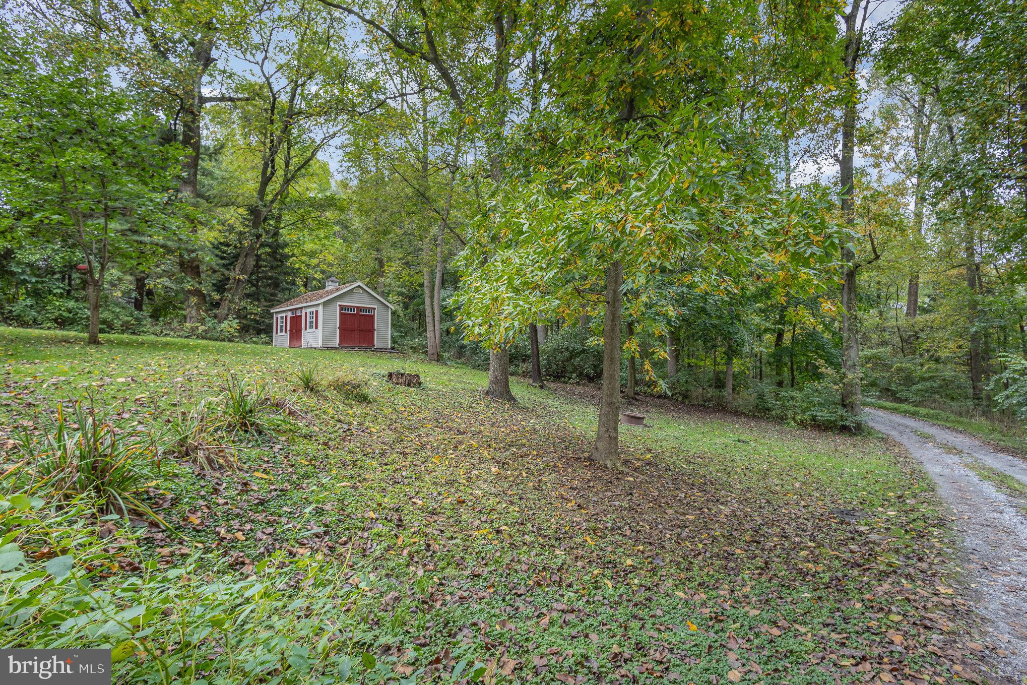 317 West Brubaker Valley Road Lititz, PA 17543 - Photo 29 of 40 Yard