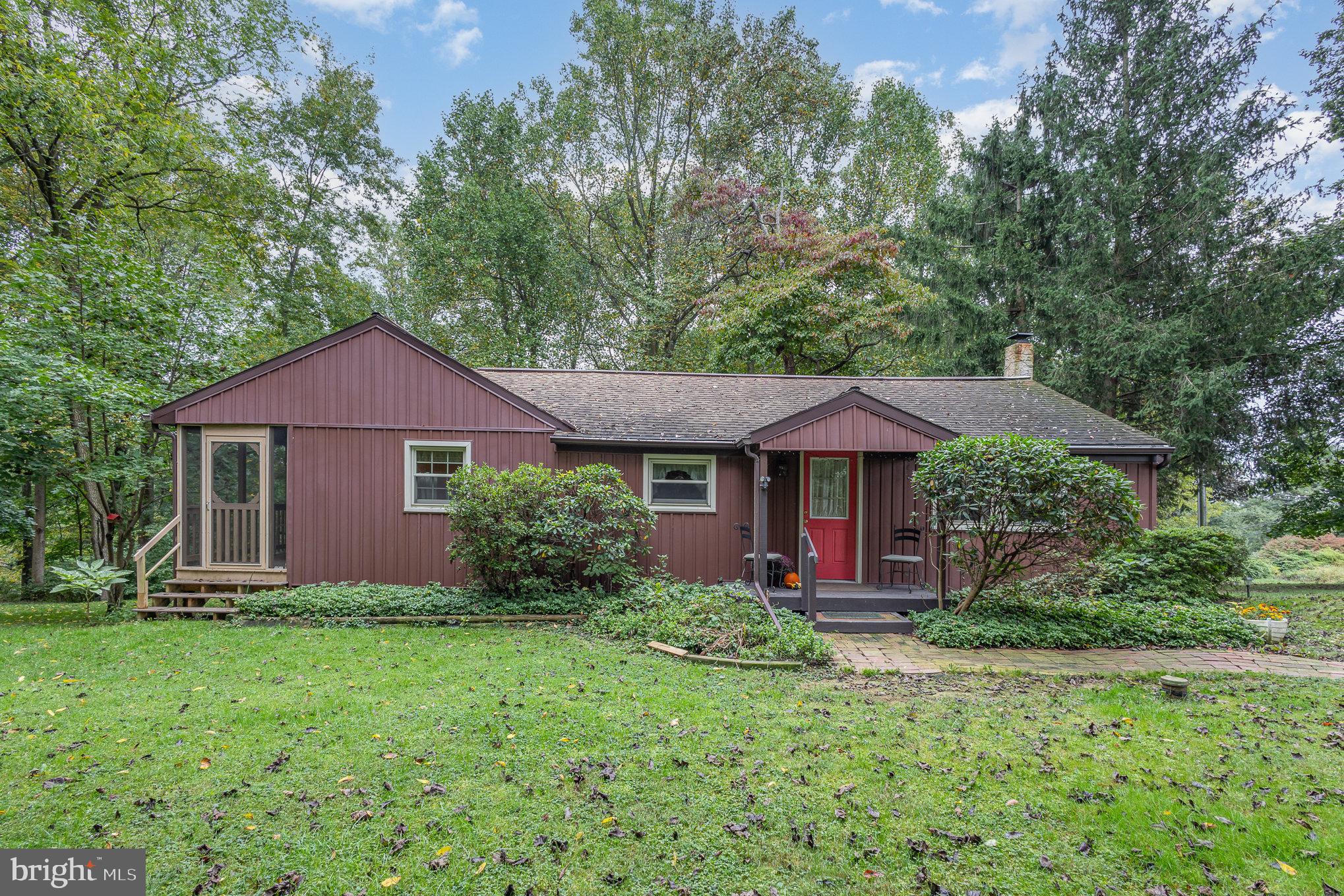 317 West Brubaker Valley Road Lititz, PA 17543 - Photo 3 of 40 Front
