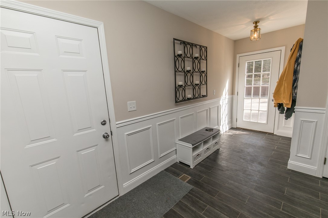 4879 Mayfair Road North Canton, OH 44720 - Photo 13 of 35 Gallery Image 13