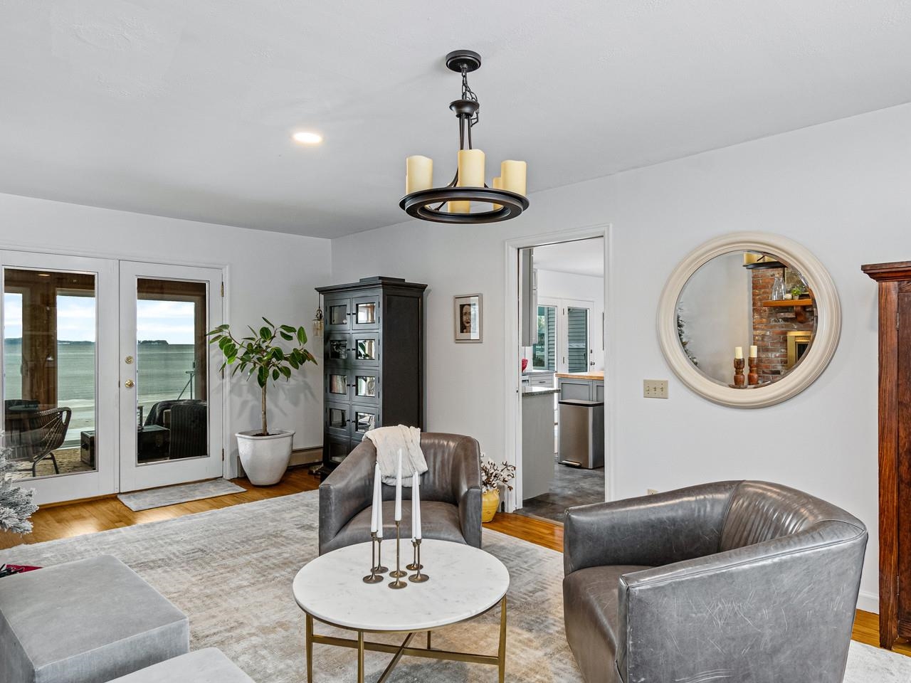 283 Appletree Point Road Burlington, VT 05408 - Photo 14 of 60