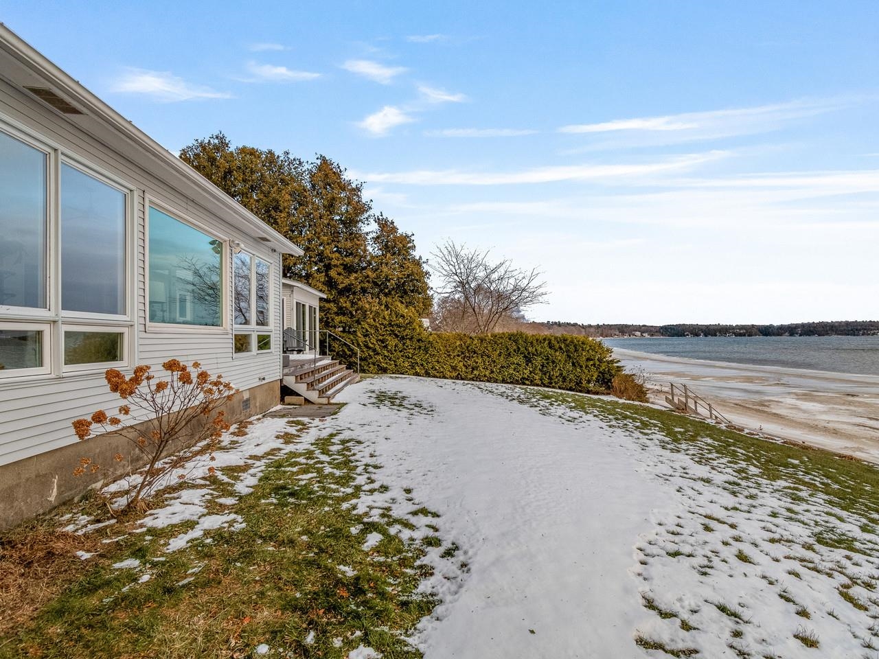 283 Appletree Point Road Burlington, VT 05408 - Photo 19 of 60