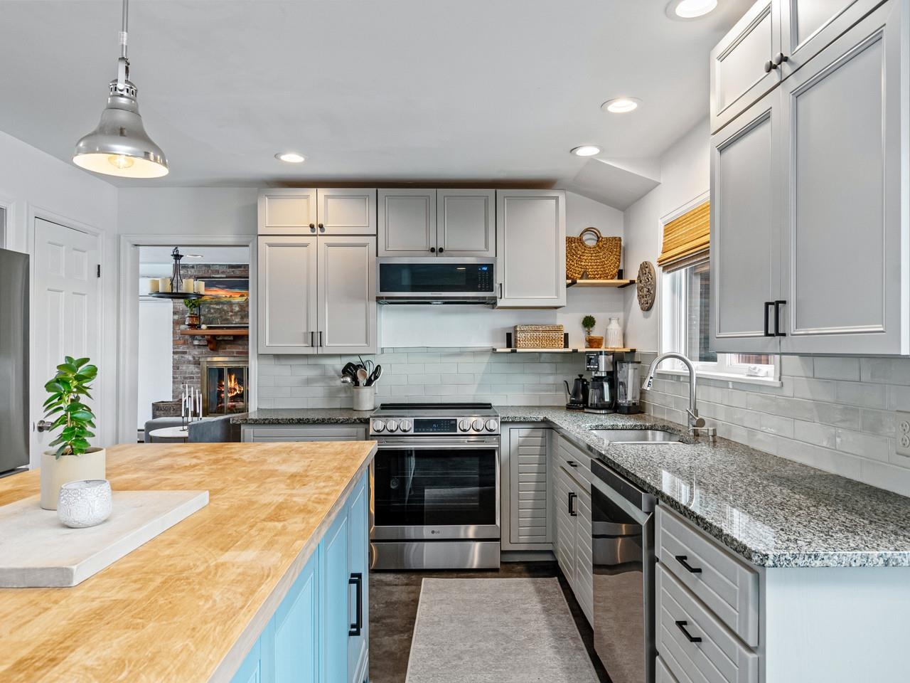 283 Appletree Point Road Burlington, VT 05408 - Photo 27 of 60