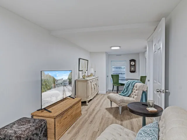 $1,675,000 | 283 Appletree Point Road, Burlington, VT 05408