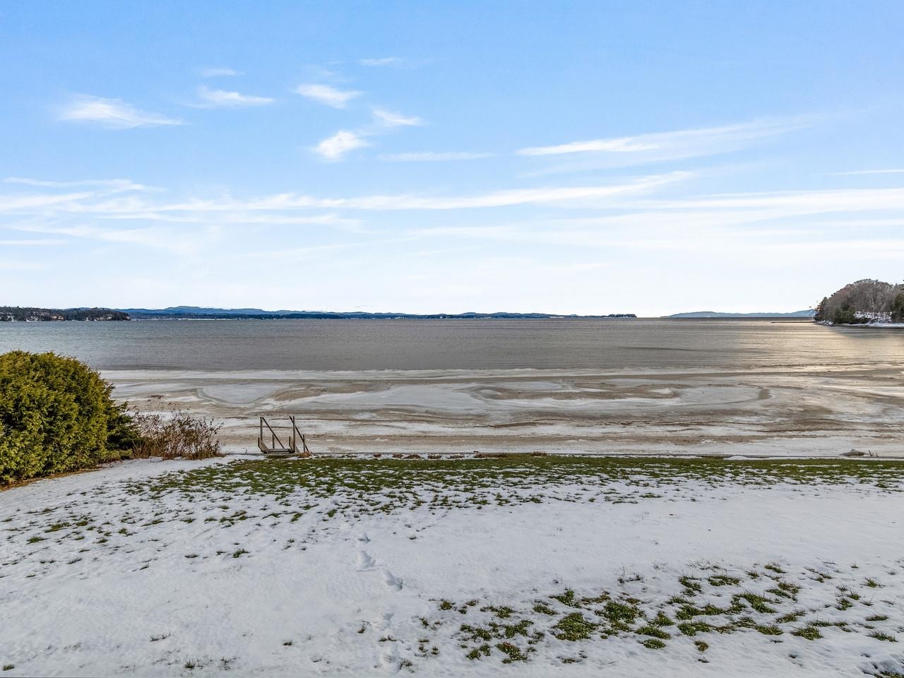 283 Appletree Point Road Burlington, VT 05408 - Photo 32 of 60