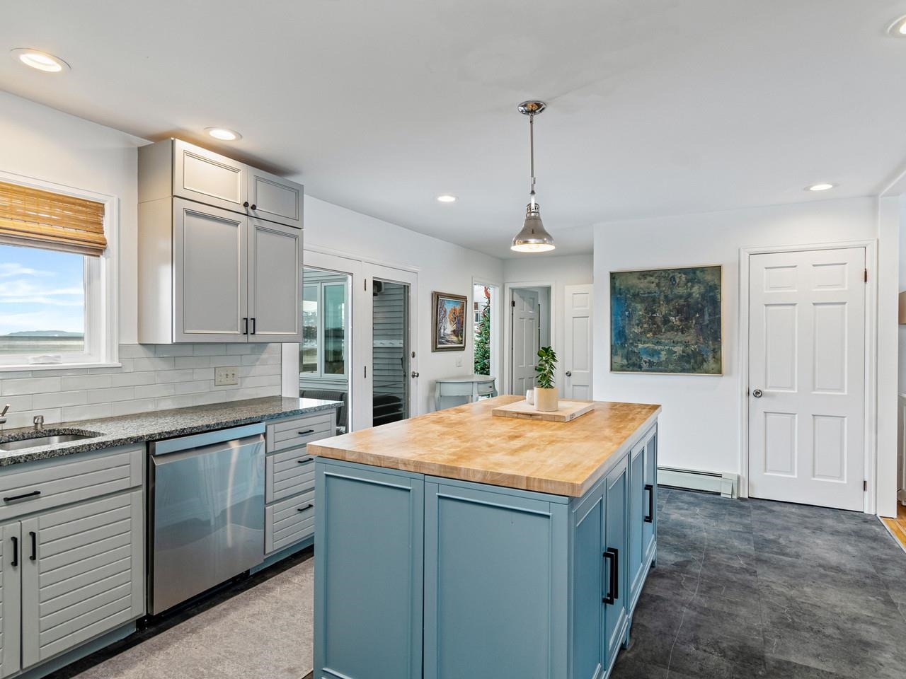 283 Appletree Point Road Burlington, VT 05408 - Photo 50 of 60