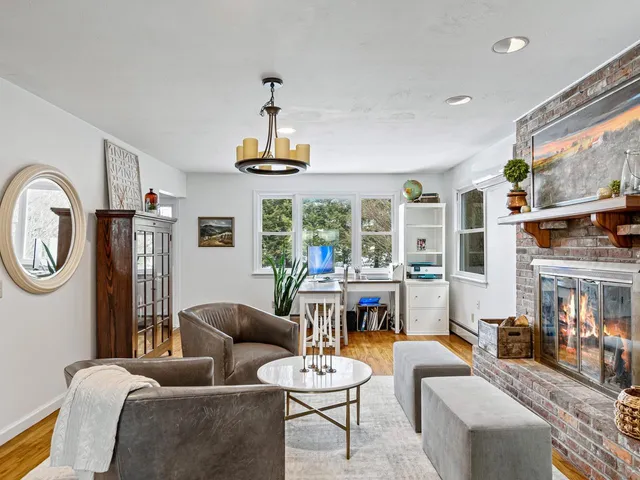 $1,675,000 | 283 Appletree Point Road, Burlington, VT 05408