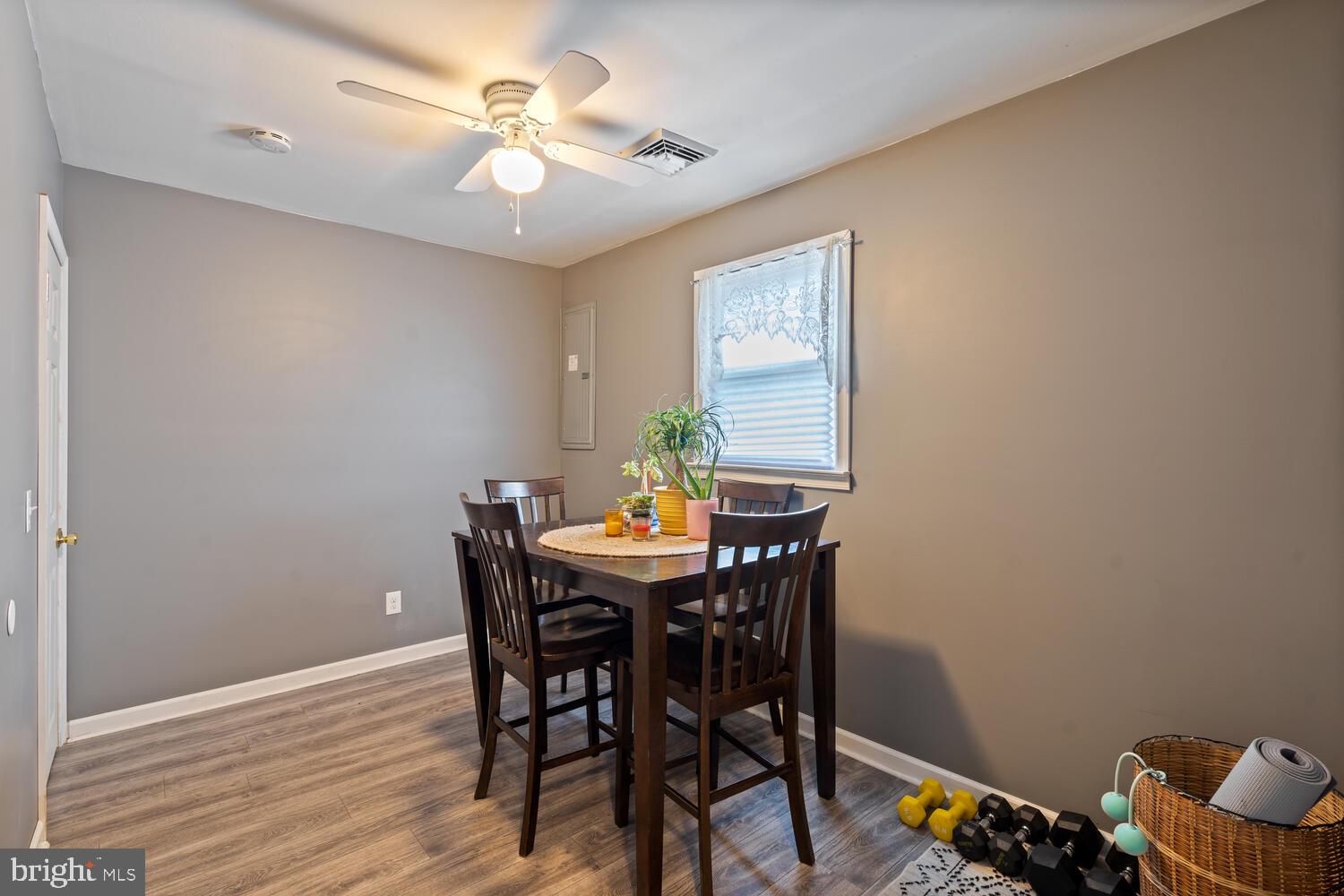 916 Mooney Road Burlington, NJ 08016 - Photo 13 of 26 Gallery Image 13