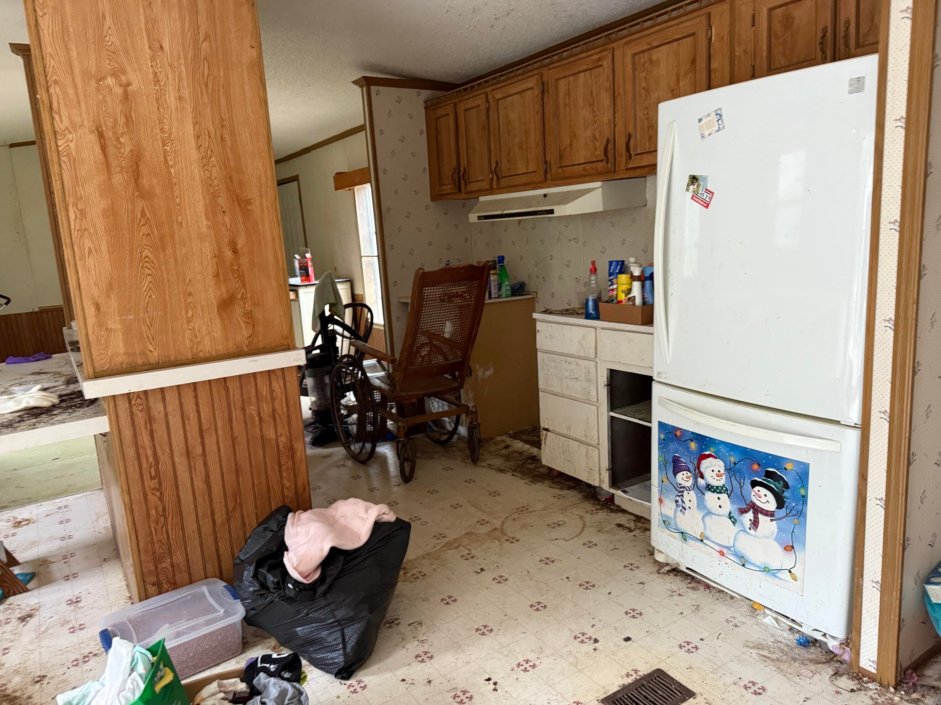 2277 Indian Trail Road Cheboygan, MI 49721 - Photo 18 of 22 image00016