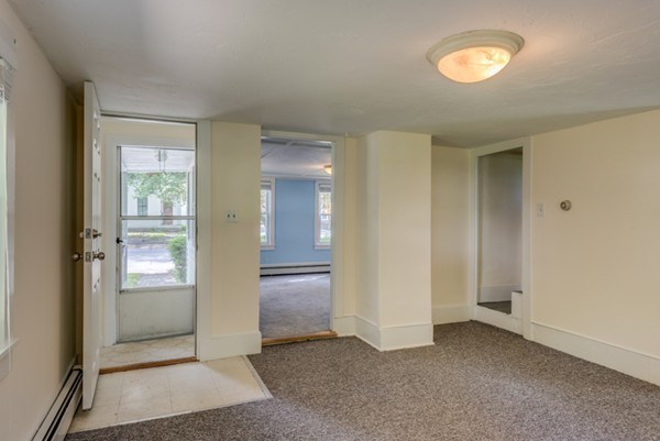 100 West Main Street Georgetown, MA 01833 - Photo 9 of 21 Gallery Image 9