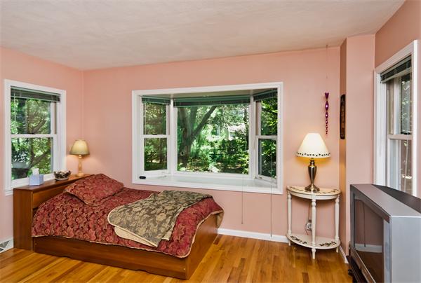 24 Rebecca Road Newton, MA 02465 - Photo 10 of 14