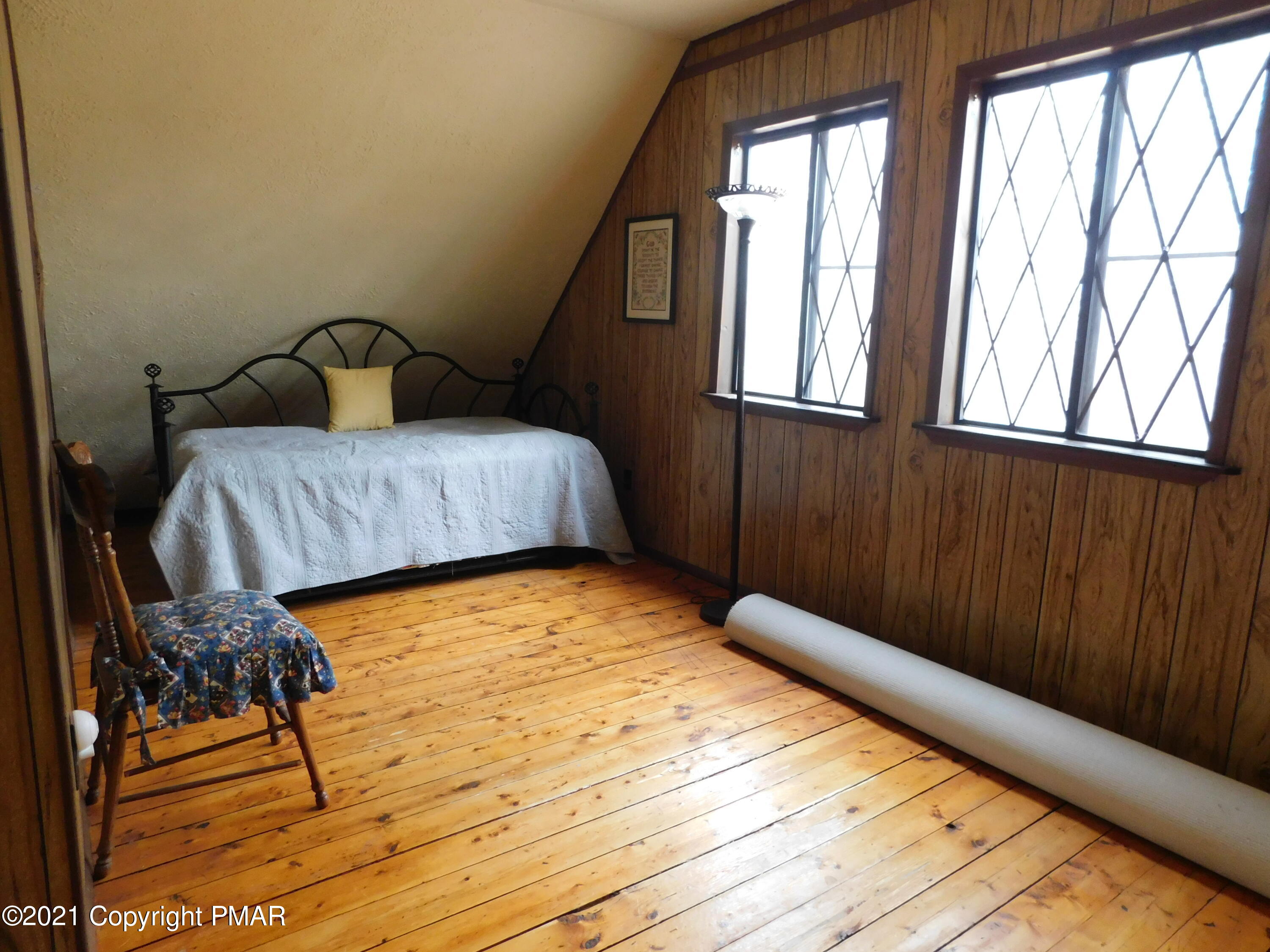 4386 Pine Ridge Drive East Bushkill, PA 18324 - Photo 7 of 36 loft