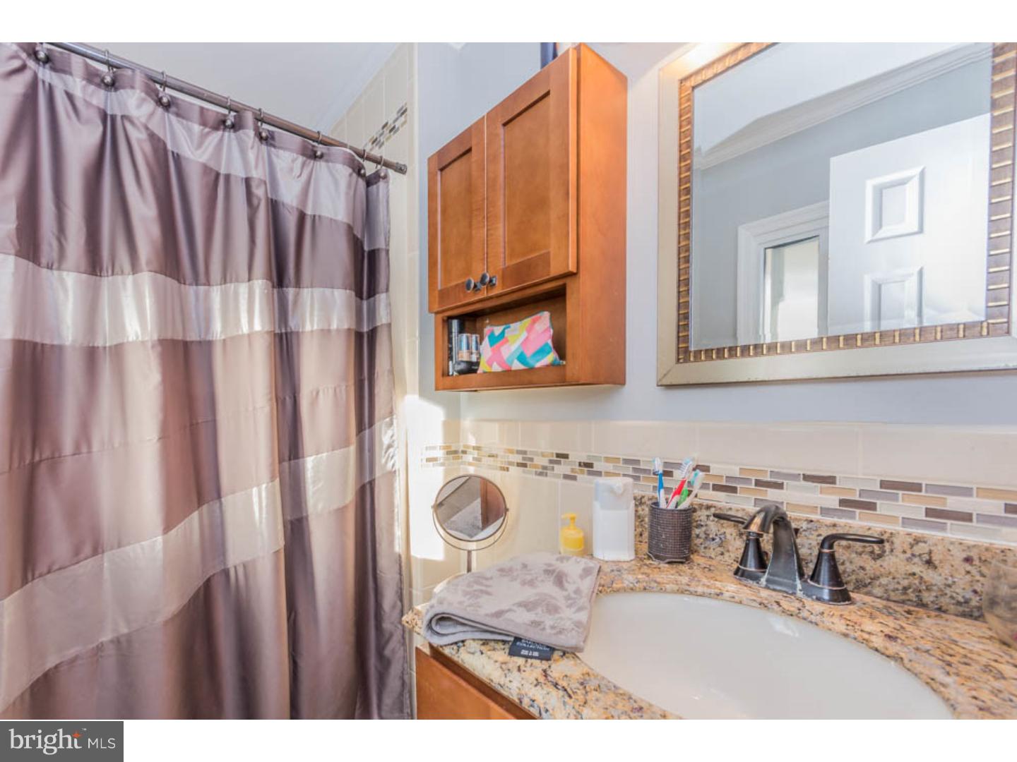 25 Millbridge Road Clementon, NJ 08021 - Photo 12 of 25 Master Bathroom