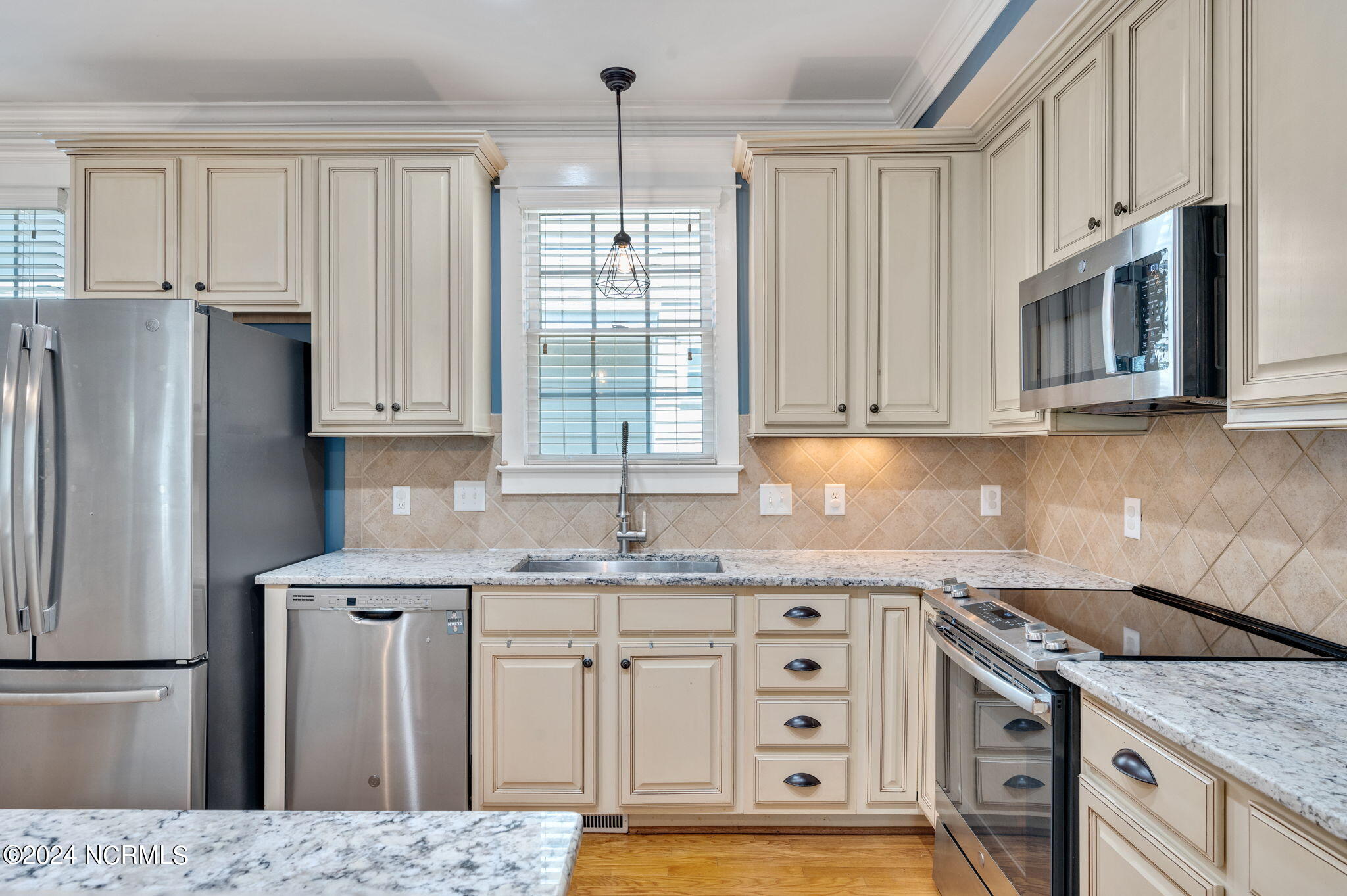 1352 Ileagnes Road Raleigh, NC 27603 - Photo 10 of 43 1352 Ileagnes Road Raleigh NC_JRKnowles_
