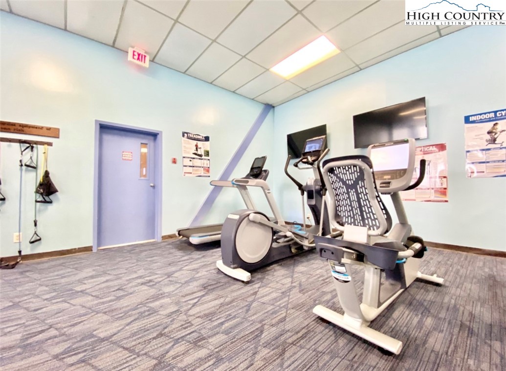 301 Pinnacle Inn Road, Unit 1105 Beech Mountain, NC 28604 - Photo 29 of 40 a view of a room with gym equipment