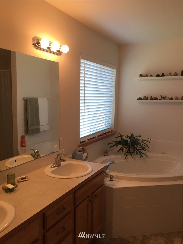 129 Summit Loop McCleary, WA 98557 - Photo 11 of 22 Gallery Image 11