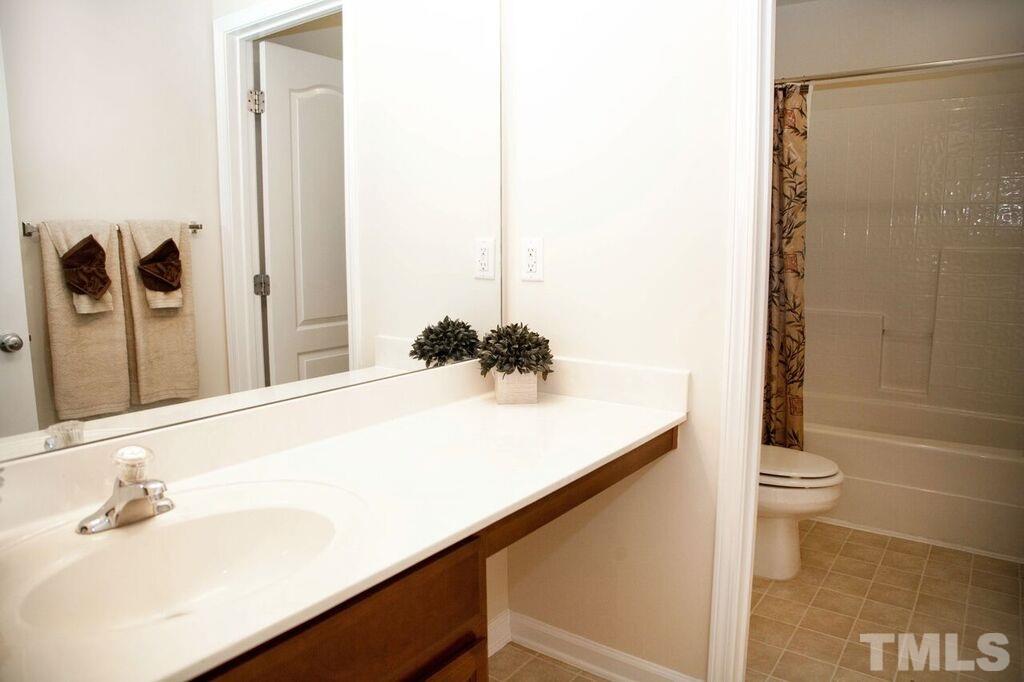2879 Orchard Trace Way Raleigh, NC 27610 - Photo 17 of 25 Gallery Image 17