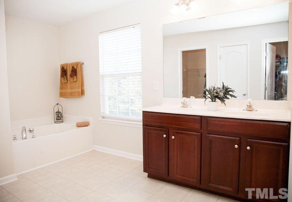 2879 Orchard Trace Way Raleigh, NC 27610 - Photo 24 of 25 Gallery Image 24