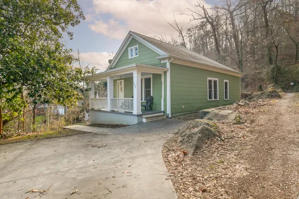$2,000 | 400 Old Mountain Road, Chattanooga, TN 37409
