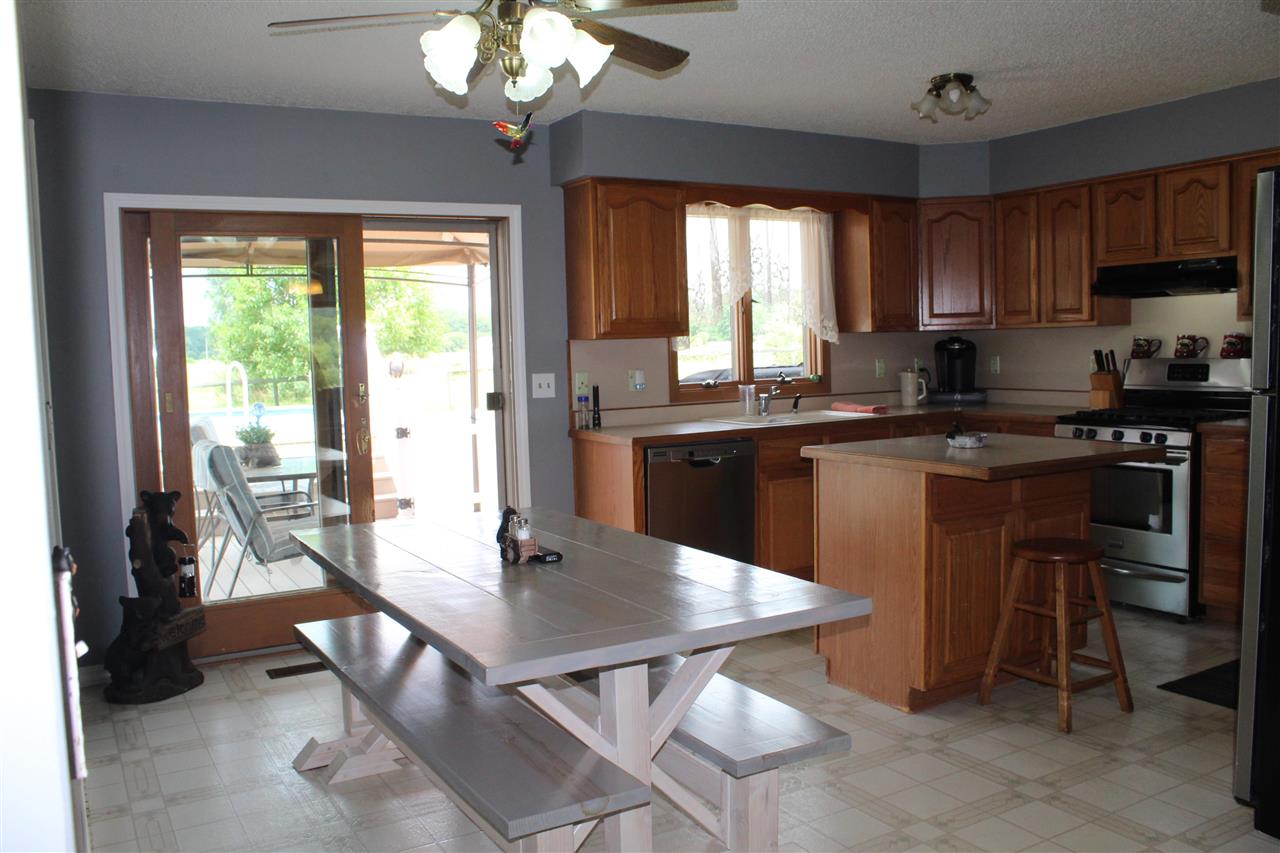 7317 Lake Road Millington, MI 48746 - Photo 5 of 24