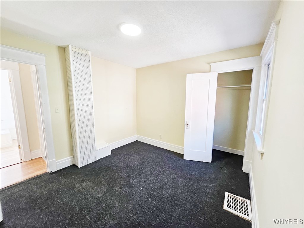 394 Olympic Avenue Buffalo, NY 14215 - Photo 23 of 49