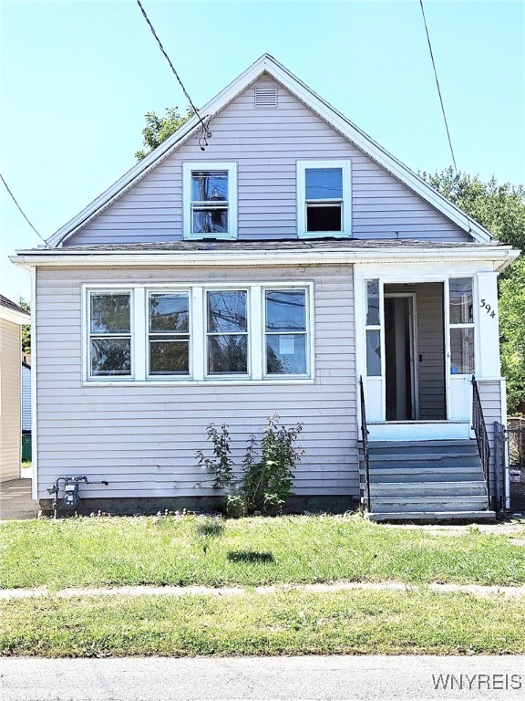 394 Olympic Avenue Buffalo, NY 14215 - Photo 4 of 49