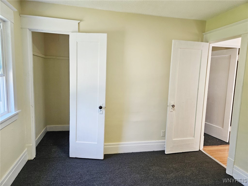 394 Olympic Avenue Buffalo, NY 14215 - Photo 7 of 49