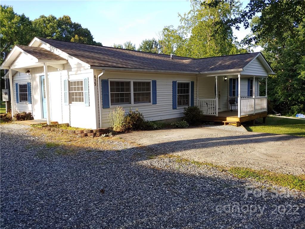515 Jones Road Fletcher, NC 28732 - Photo 2 of 26 Gallery Image 2
