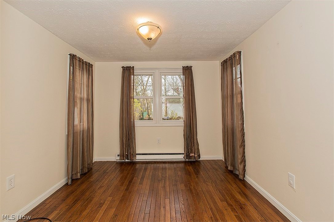 2336 Canterbury Road Cleveland, OH 44118 - Photo 12 of 25